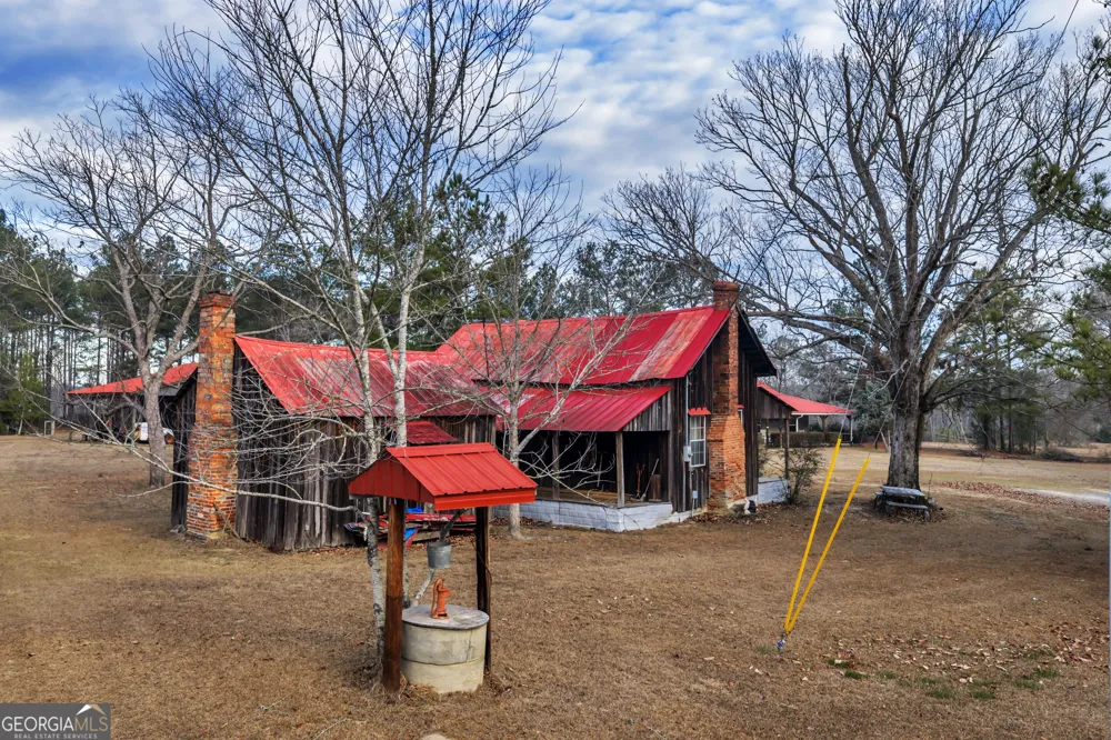 241 Foskey Cemetary RD Adrian, GA 31002
