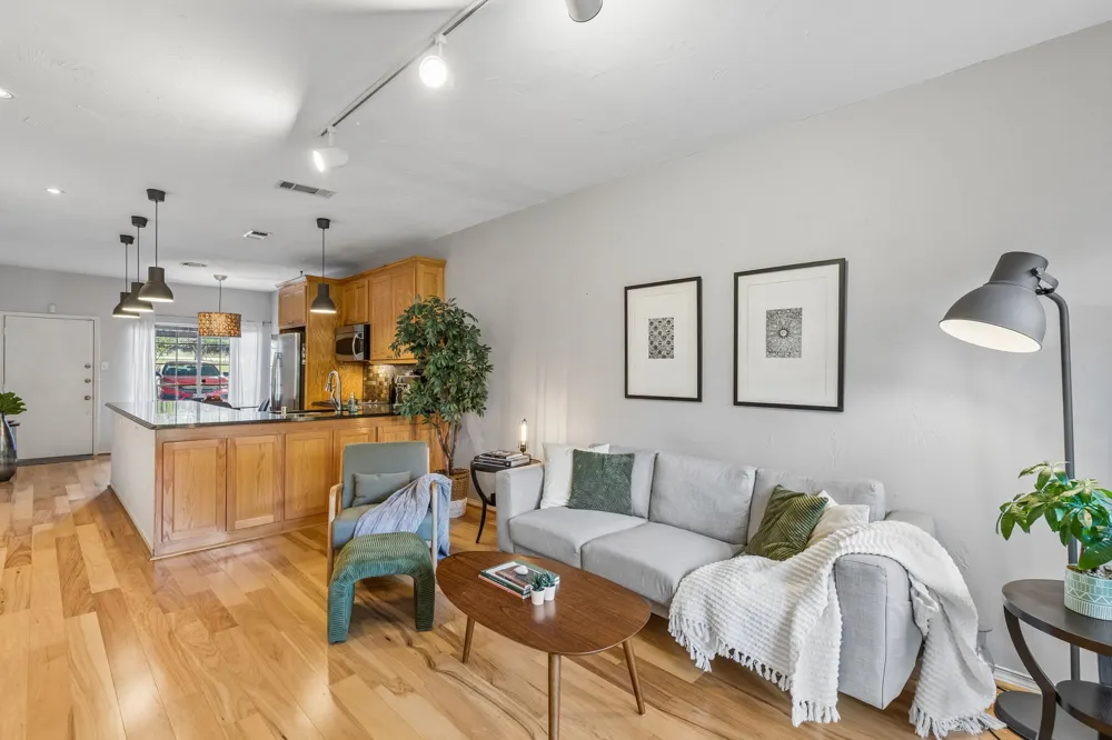 9801 Royal Lane #707 Dallas, TX 75231