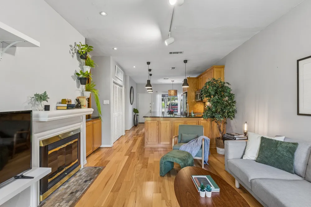 9801 Royal Lane #707 Dallas, TX 75231