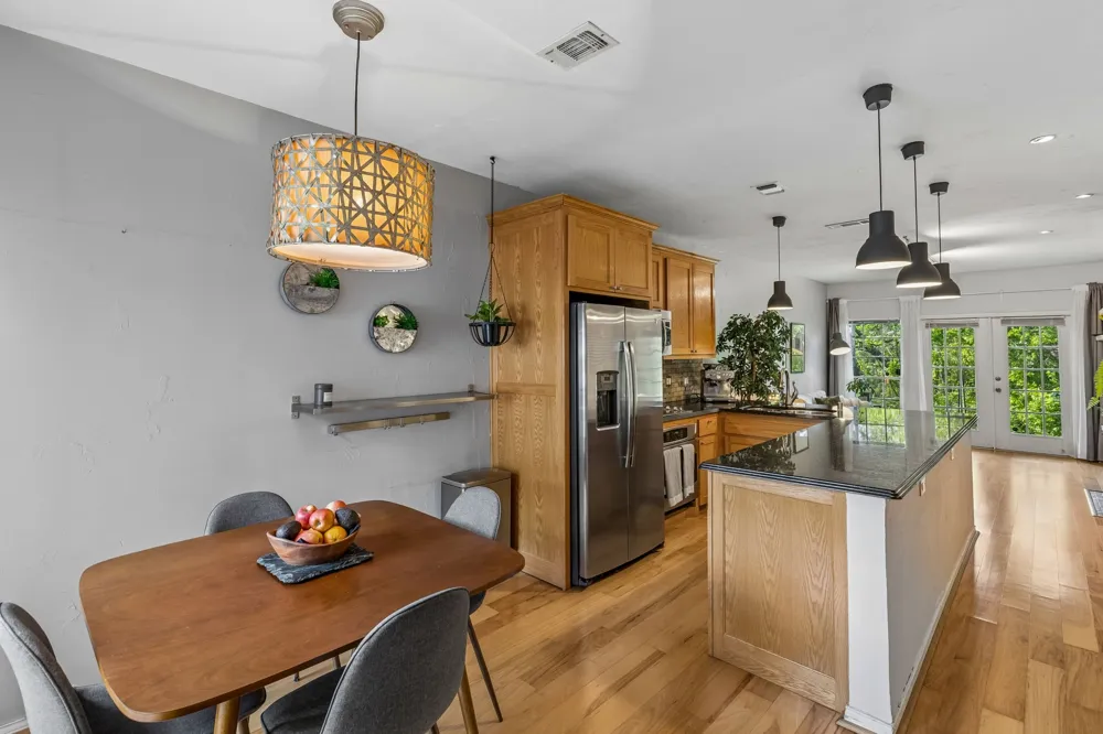 9801 Royal Lane #707 Dallas, TX 75231