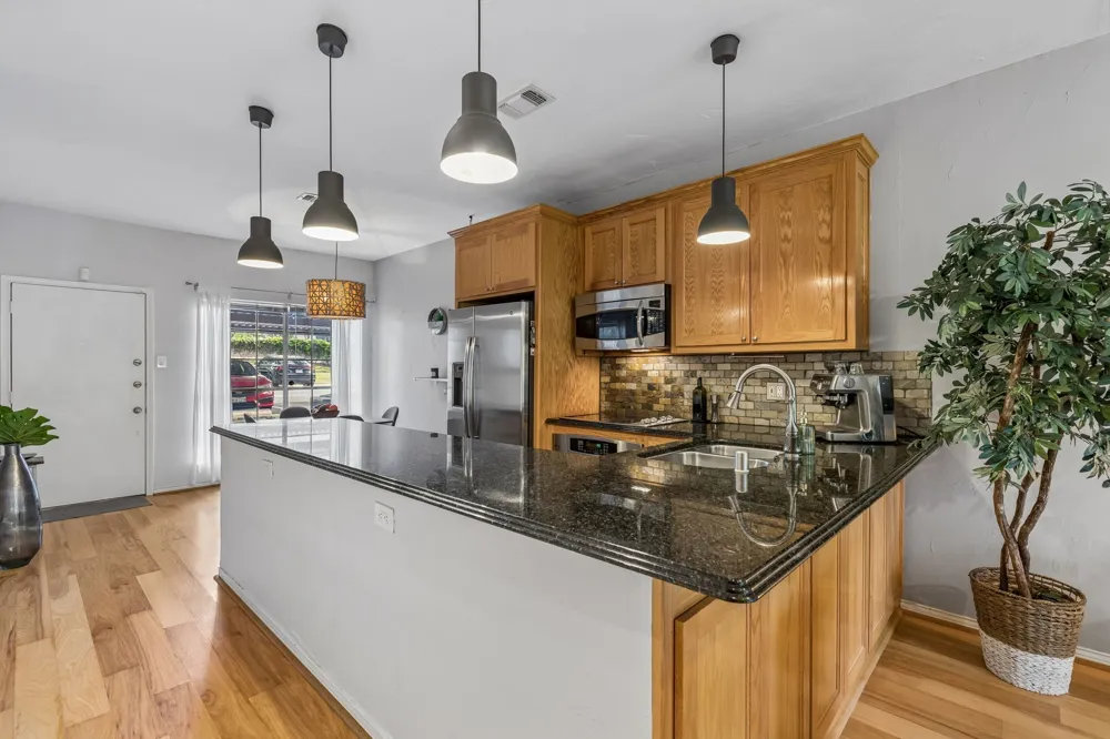 9801 Royal Lane #707 Dallas, TX 75231