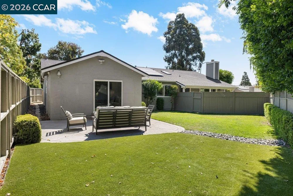 8798 Augusta Ct Dublin, CA 94568