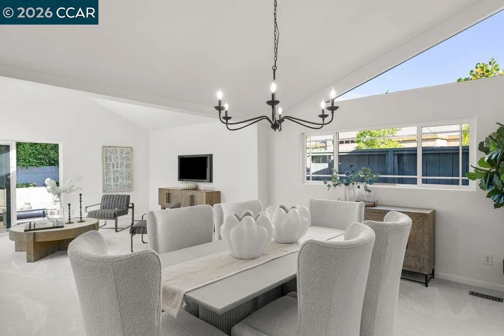 8798 Augusta Ct Dublin, CA 94568