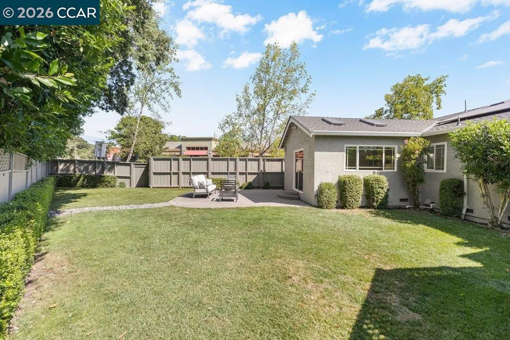 8798 Augusta Ct Dublin, CA 94568