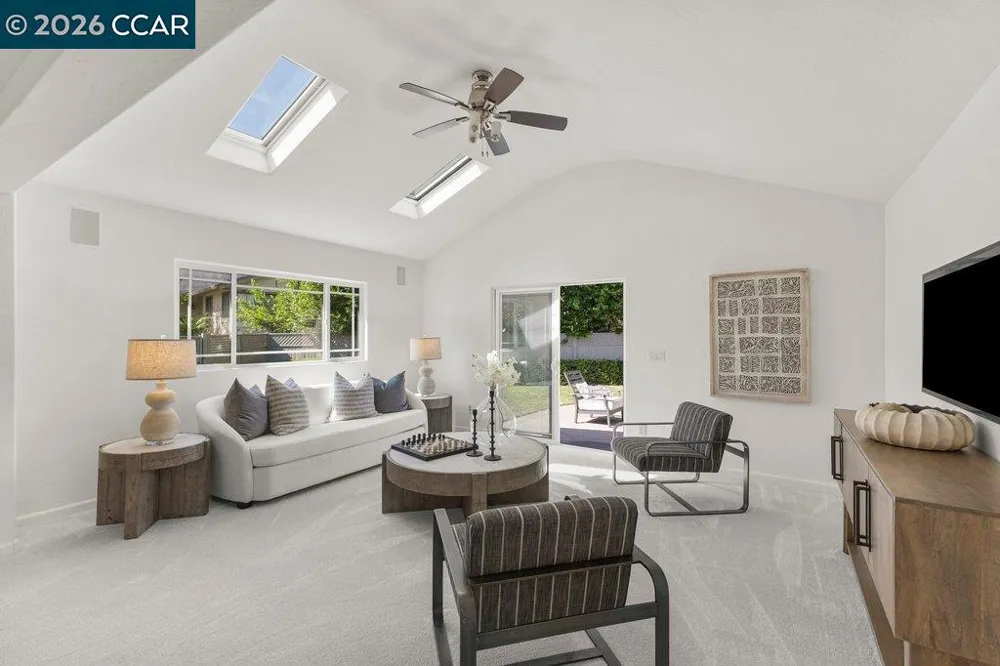 8798 Augusta Ct Dublin, CA 94568