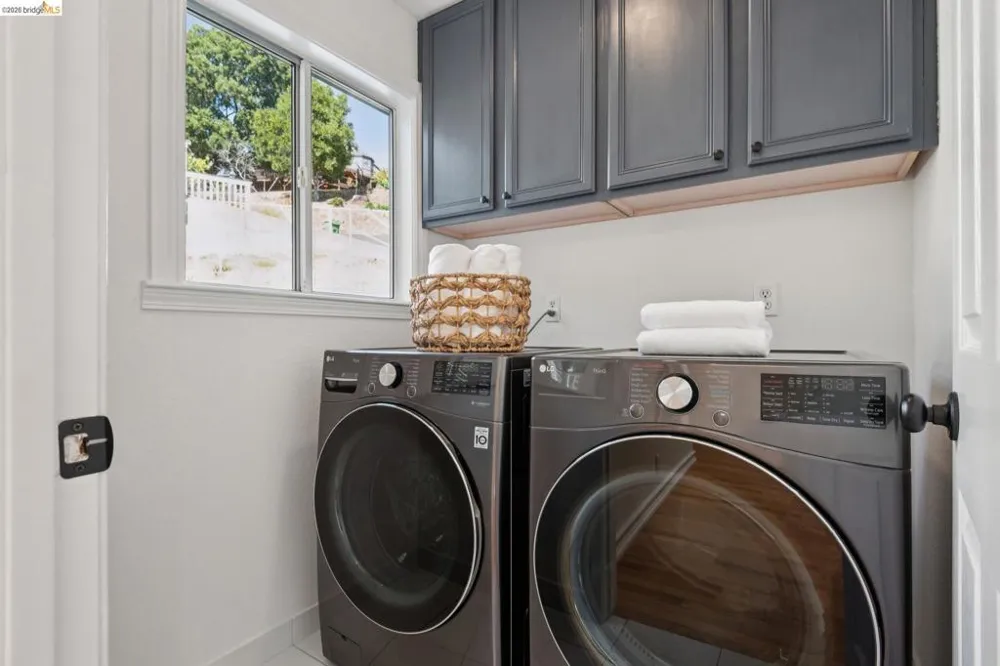 4368 Whittle Ave Oakland, CA 94602