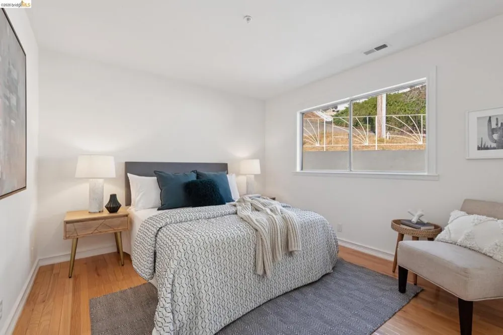 4368 Whittle Ave Oakland, CA 94602