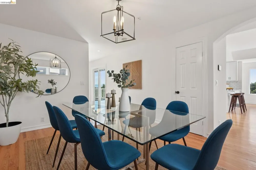 4368 Whittle Ave Oakland, CA 94602