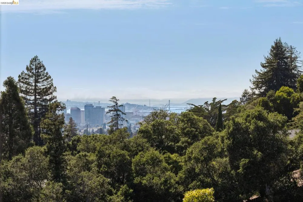 4368 Whittle Ave Oakland, CA 94602