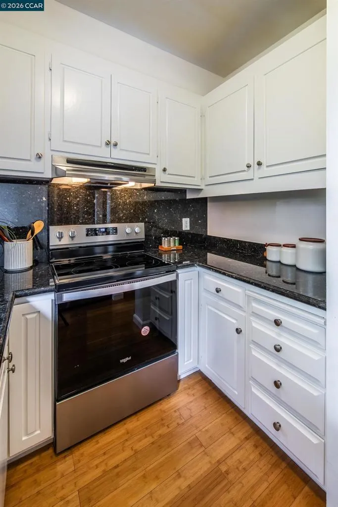 917 Hough Ave #9 Lafayette, CA 94549
