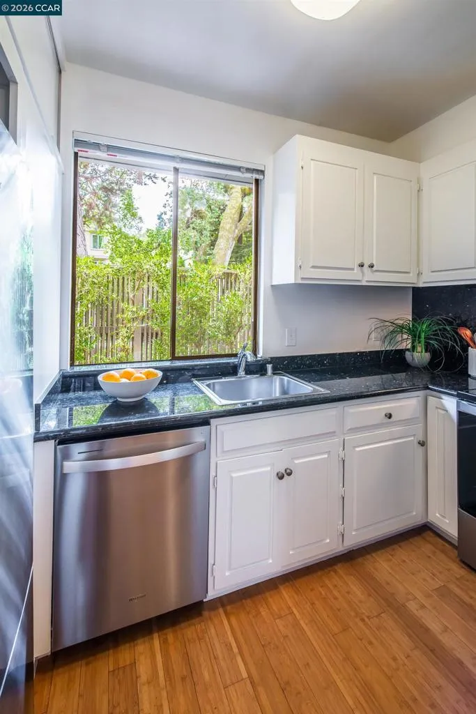 917 Hough Ave #9 Lafayette, CA 94549