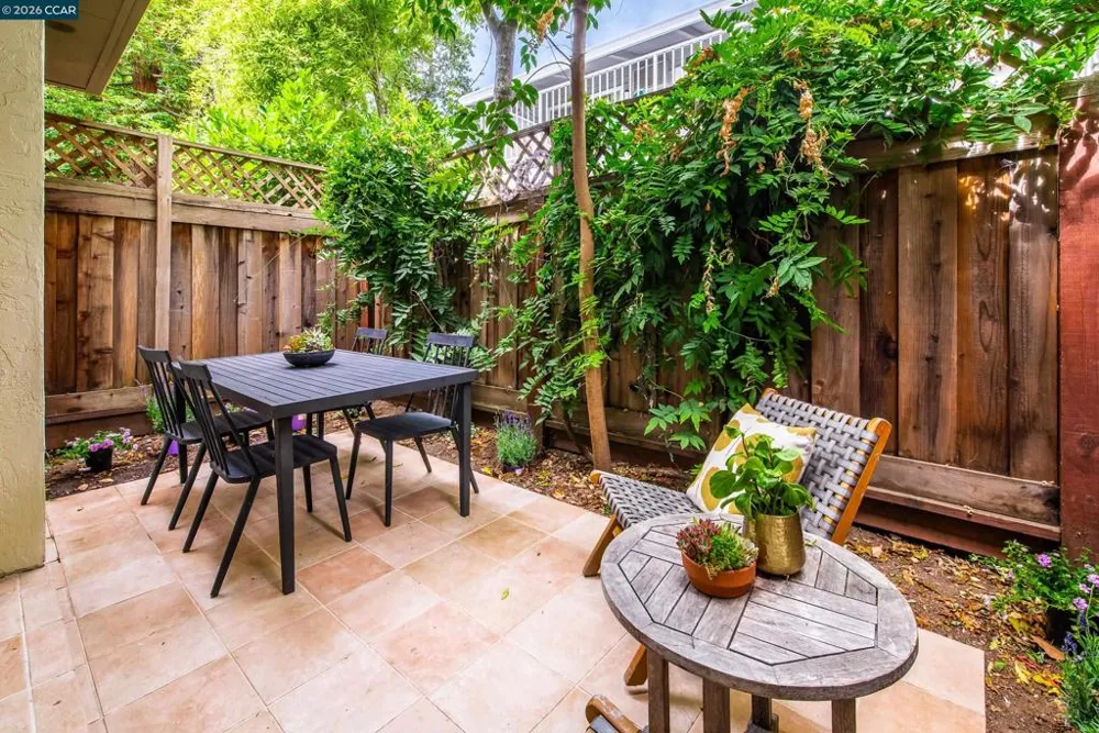 917 Hough Ave #9 Lafayette, CA 94549