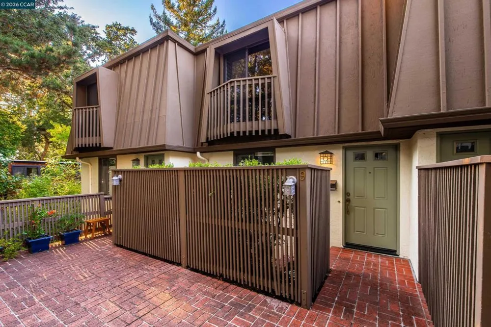 917 Hough Ave #9 Lafayette, CA 94549