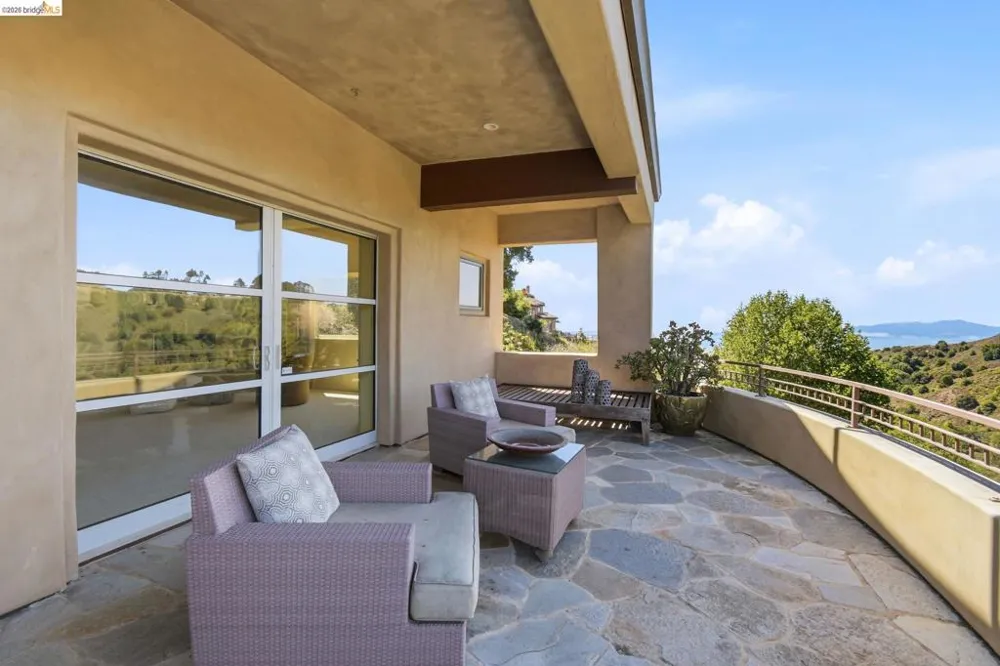 11 Drury Ct Berkeley, CA 94705