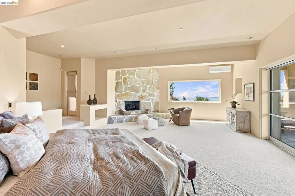 11 Drury Ct Berkeley, CA 94705