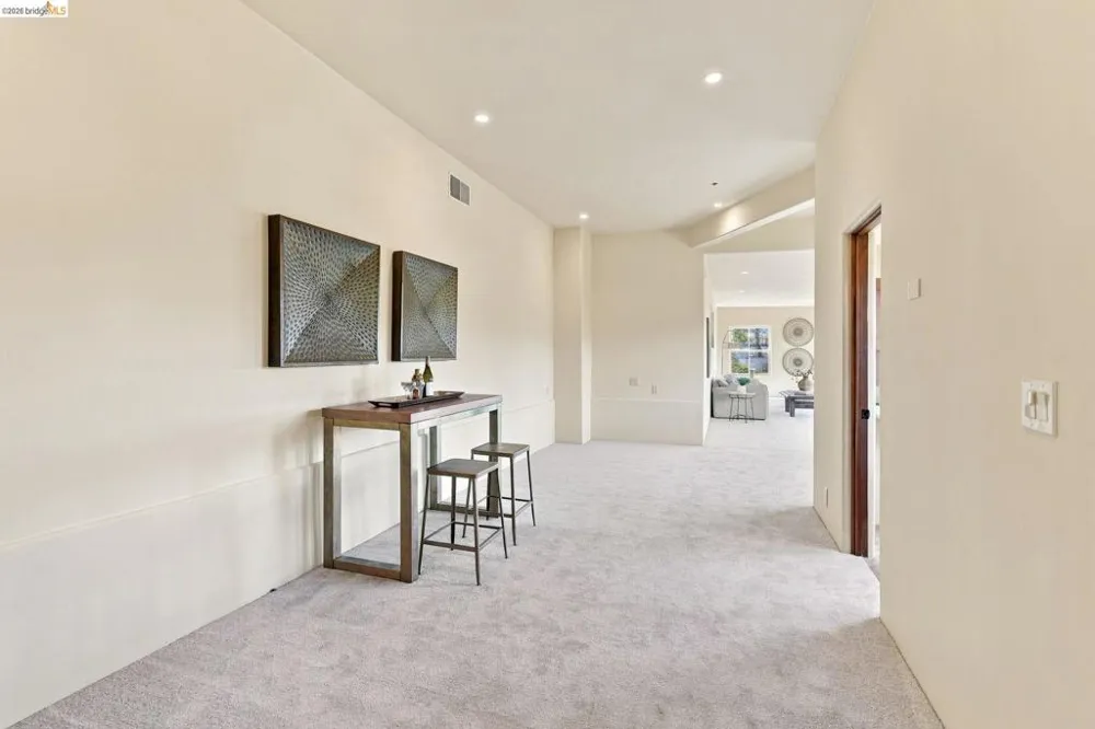 11 Drury Ct Berkeley, CA 94705