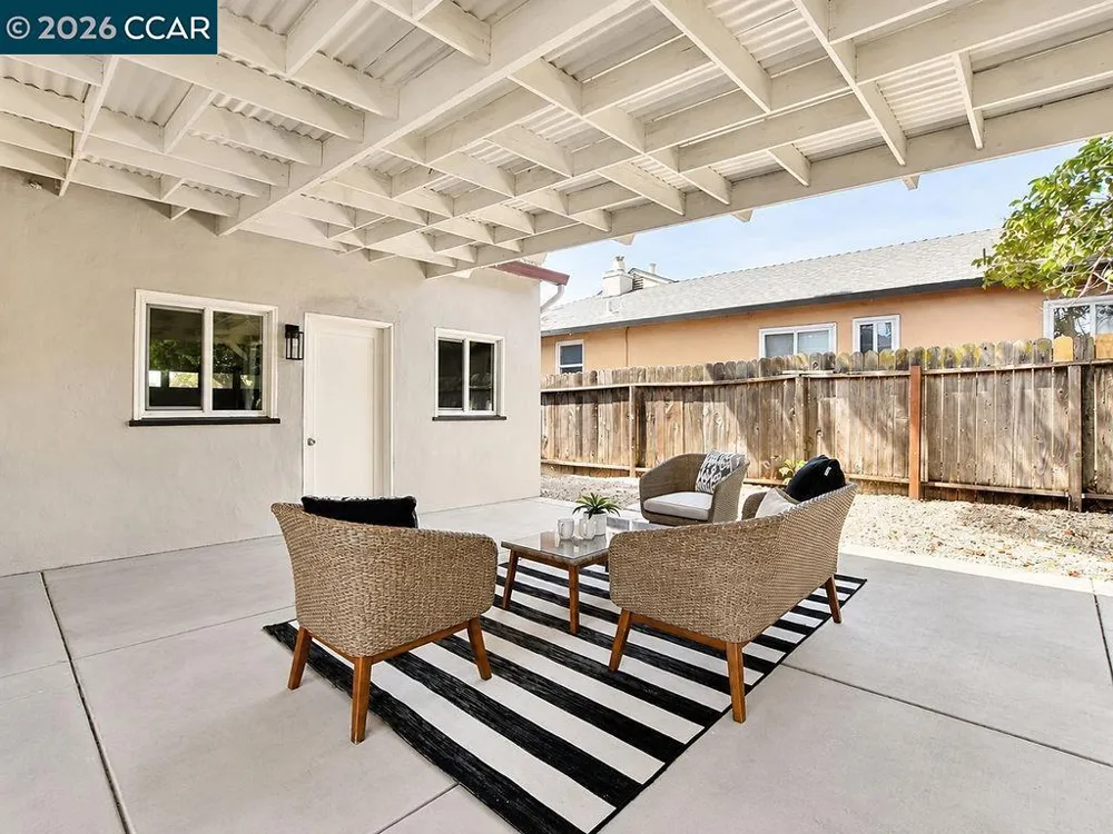 1024 Mariposa St Vallejo, CA 94590