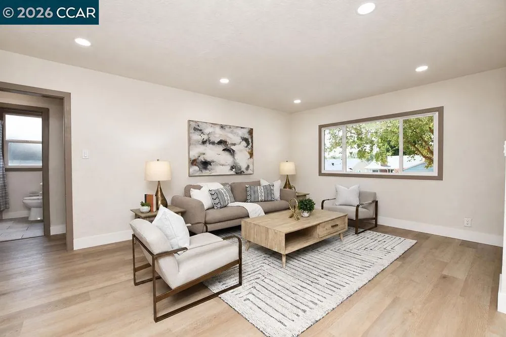 1024 Mariposa St Vallejo, CA 94590
