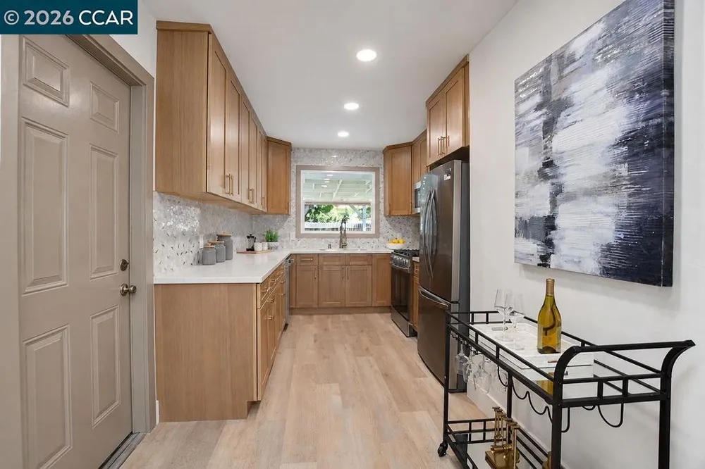 1024 Mariposa St Vallejo, CA 94590