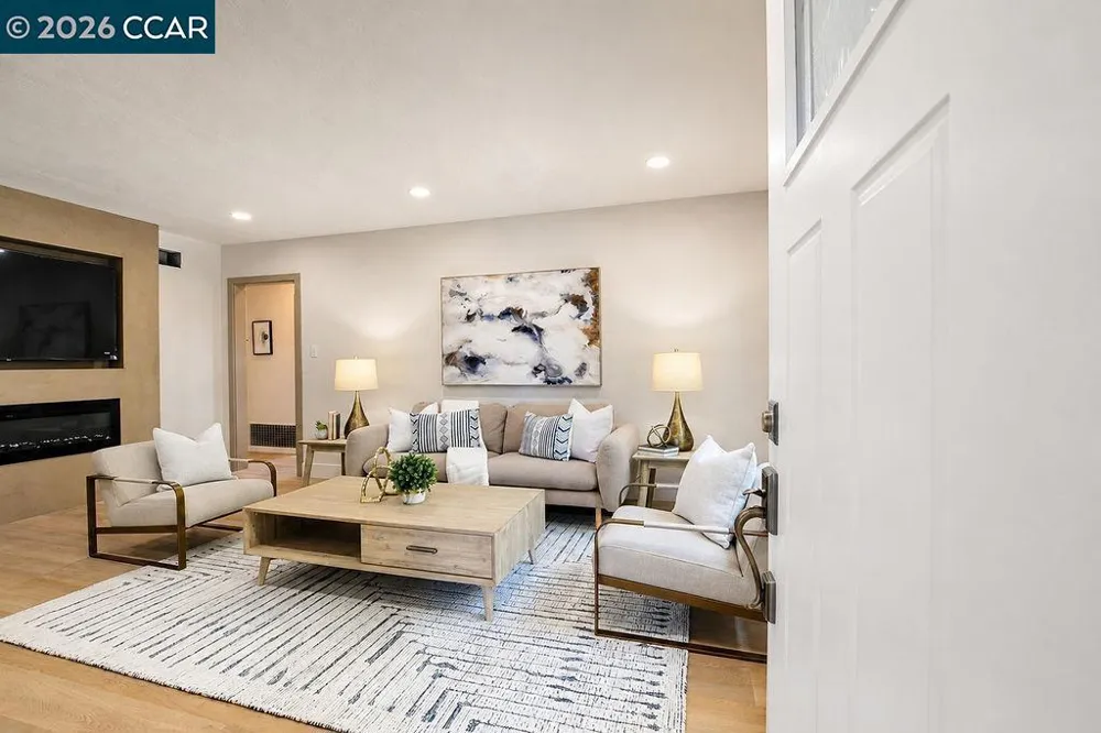 1024 Mariposa St Vallejo, CA 94590