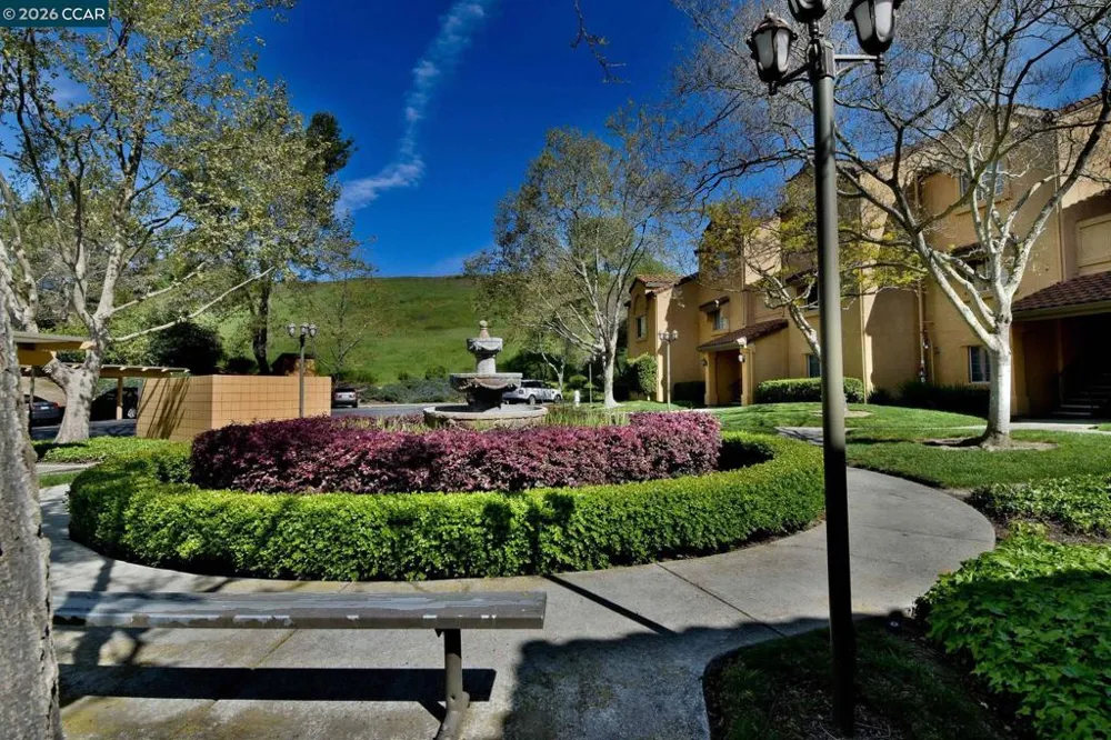 440 Bollinger Canyon Ln. #396 San Ramon, CA 94582
