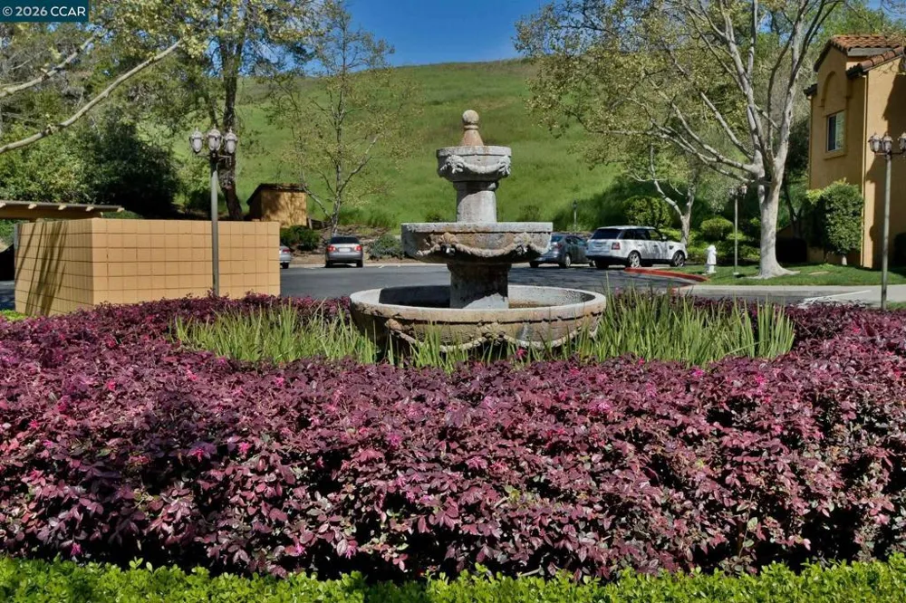 440 Bollinger Canyon Ln. #396 San Ramon, CA 94582