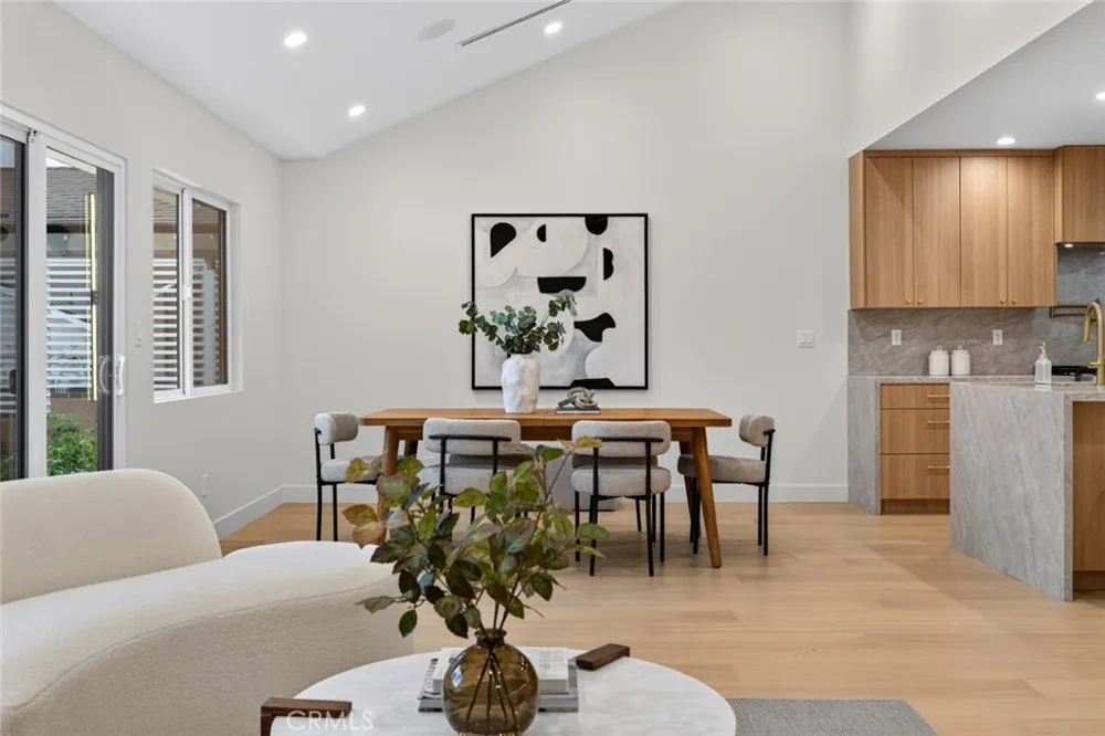 2213 Jolley Burbank, CA 91504