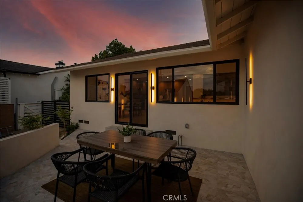 2213 Jolley Burbank, CA 91504