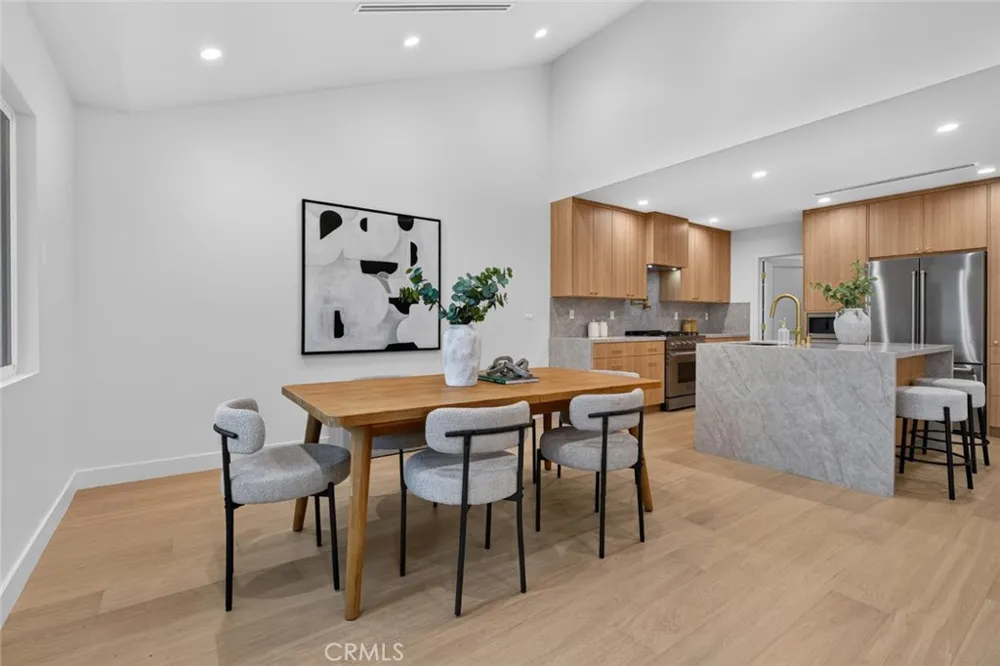 2213 Jolley Burbank, CA 91504