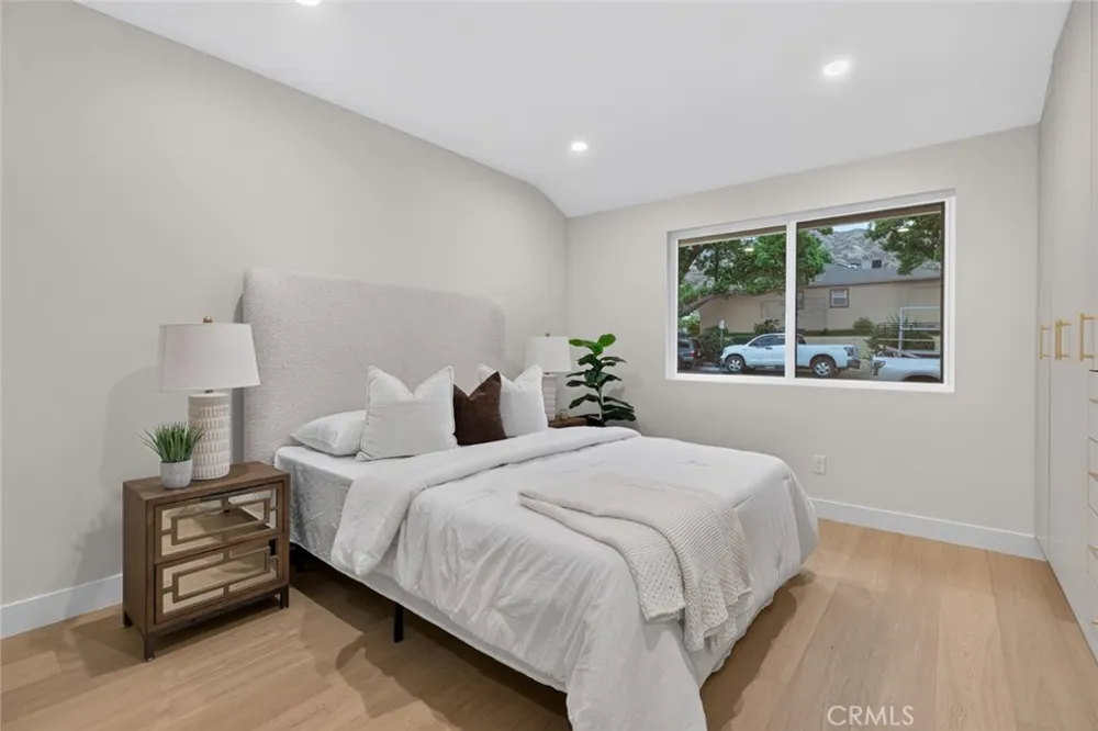 2213 Jolley Burbank, CA 91504