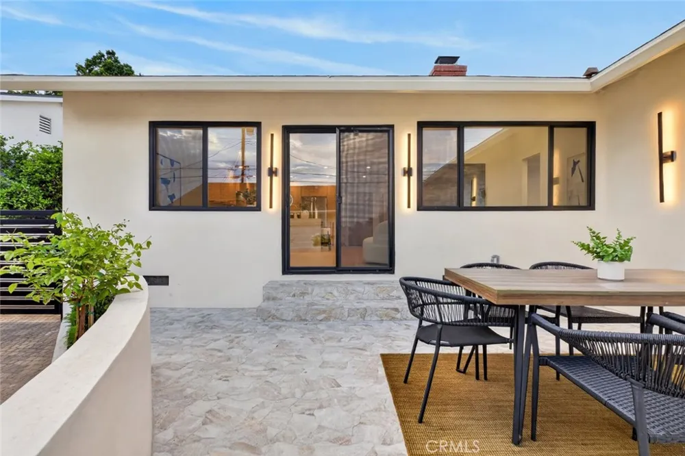 2213 Jolley Burbank, CA 91504