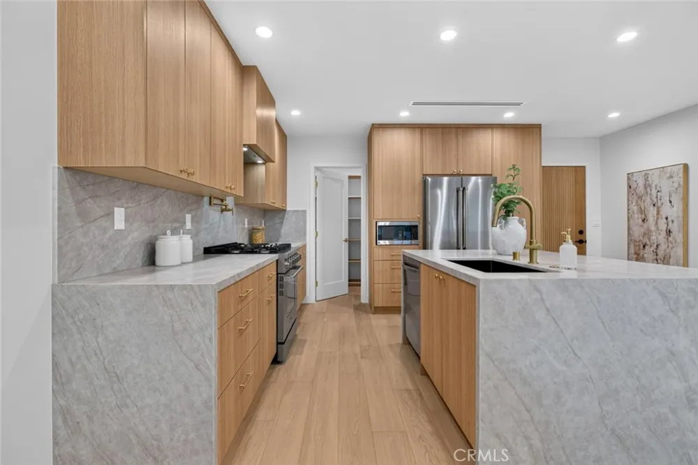 2213 Jolley Burbank, CA 91504