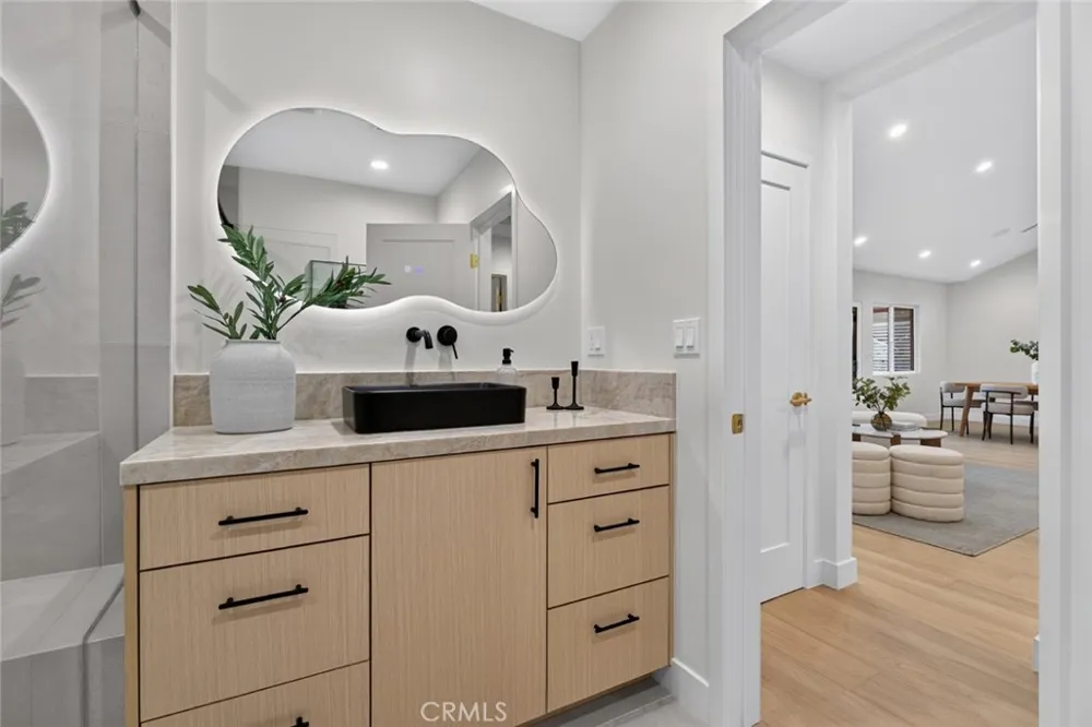 2213 Jolley Burbank, CA 91504