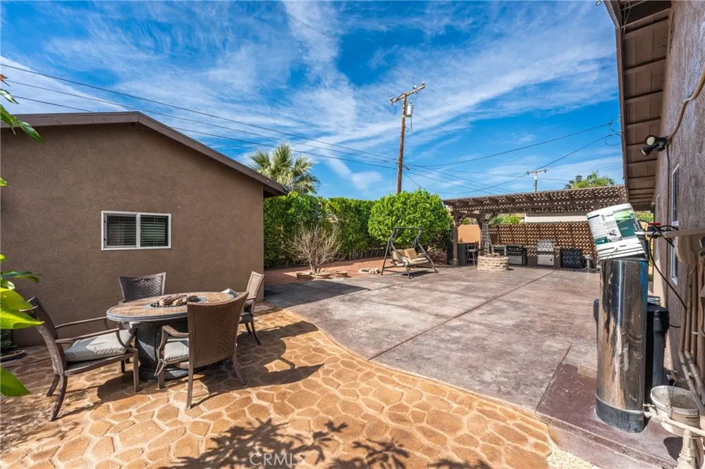 13815 Del Ray Desert Hot Springs, CA 92240