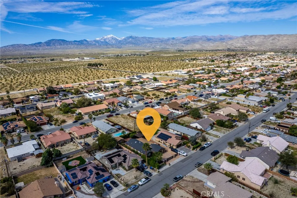 13815 Del Ray Desert Hot Springs, CA 92240