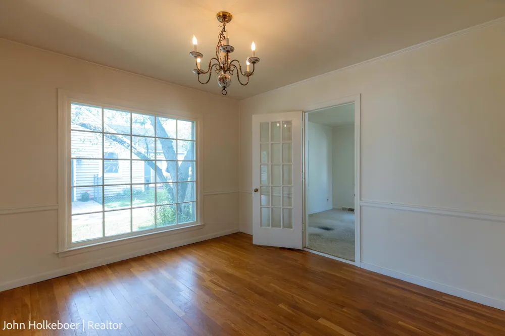 1126 Kenesaw Drive SE East Grand Rapids, MI 49506