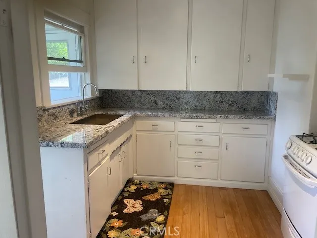 218 W 12th Claremont, CA 91711