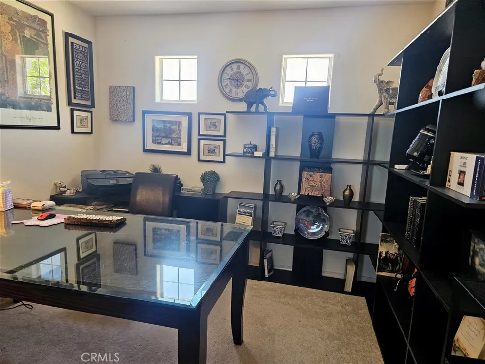 6044 Catalina Palmdale, CA 93552
