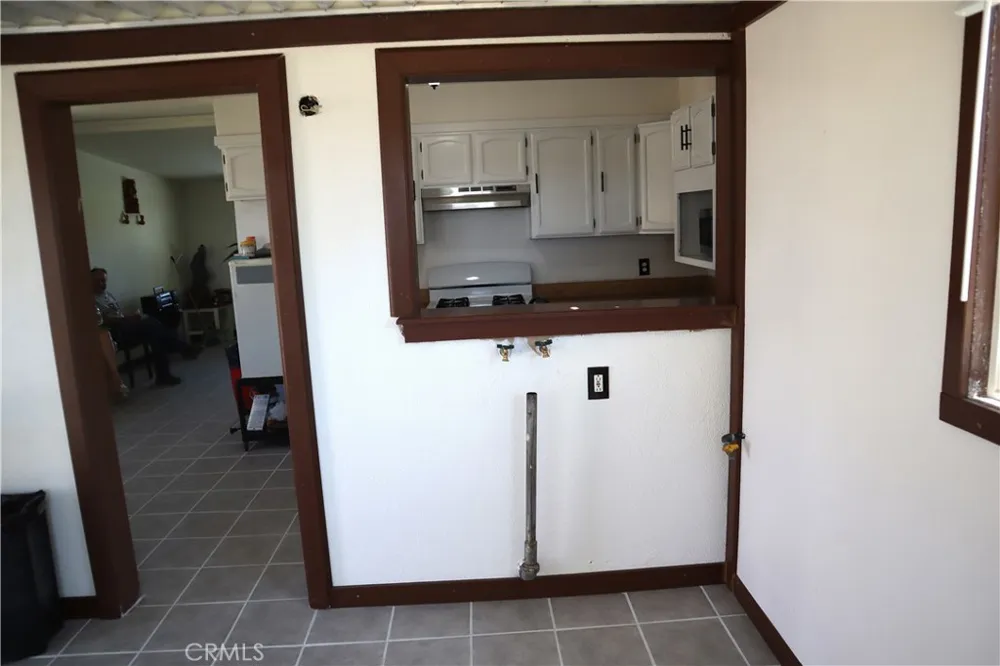 12429 Sierra View Boron, CA 93516