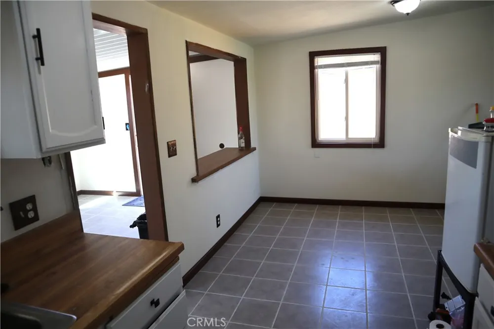 12429 Sierra View Boron, CA 93516