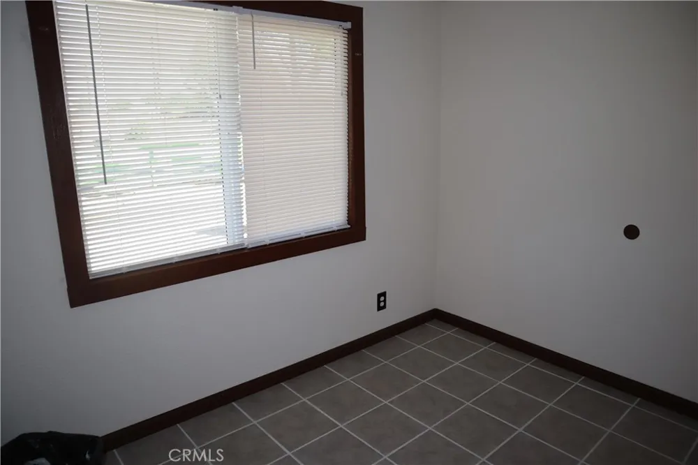 12429 Sierra View Boron, CA 93516