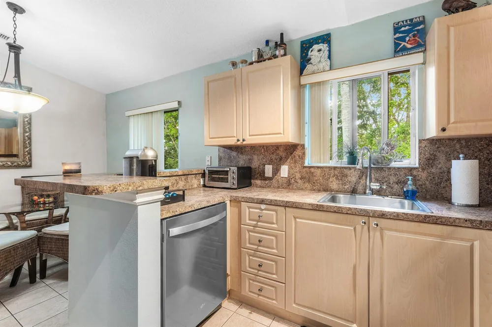 3504 Briar Bay Boulevard #206 West Palm Beach, FL 33411