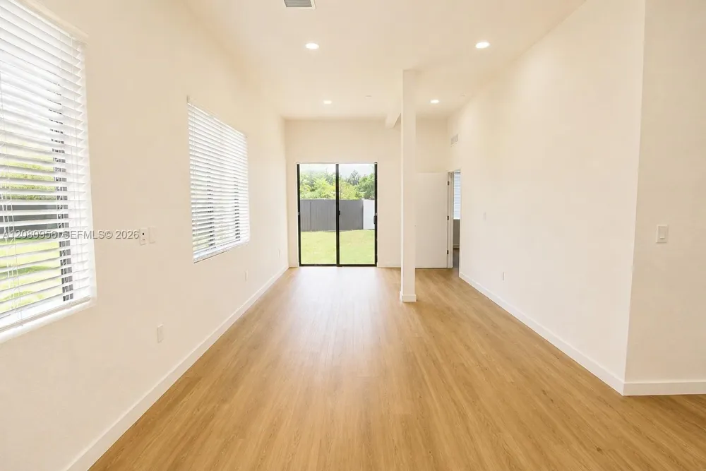 19428 SW 125th Ave #C Miami, FL 33177