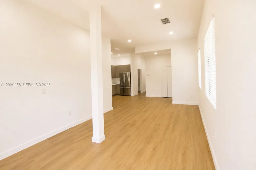 19428 SW 125th Ave #C Miami, FL 33177