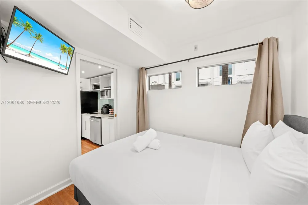 1032 Michigan Ave #C Miami Beach, FL 33139