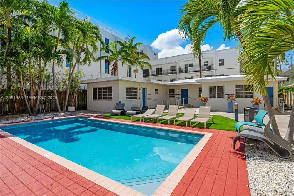 1032 Michigan Ave #C Miami Beach, FL 33139