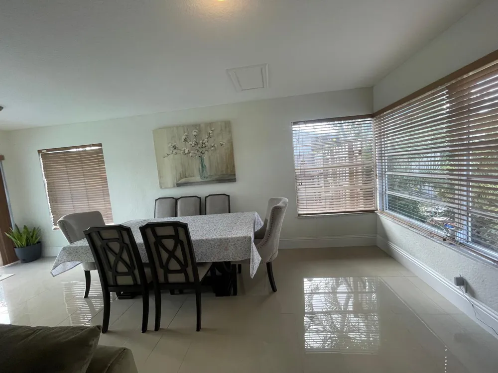 6456 Custer Street Hollywood, FL 33024