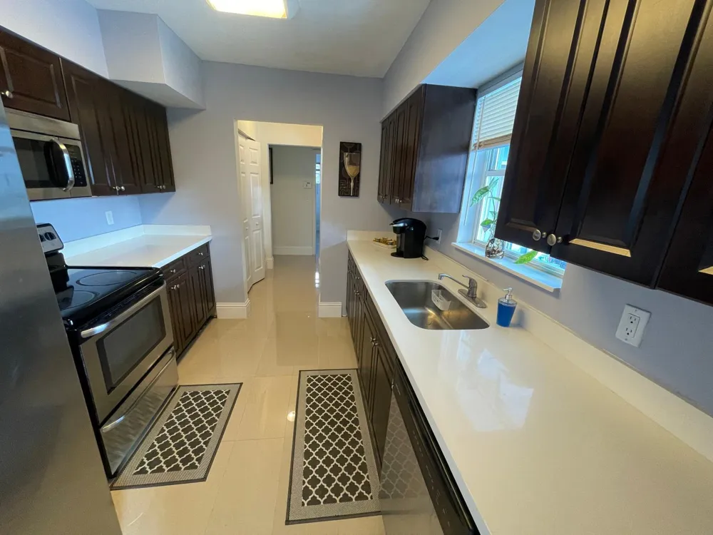6456 Custer Street Hollywood, FL 33024