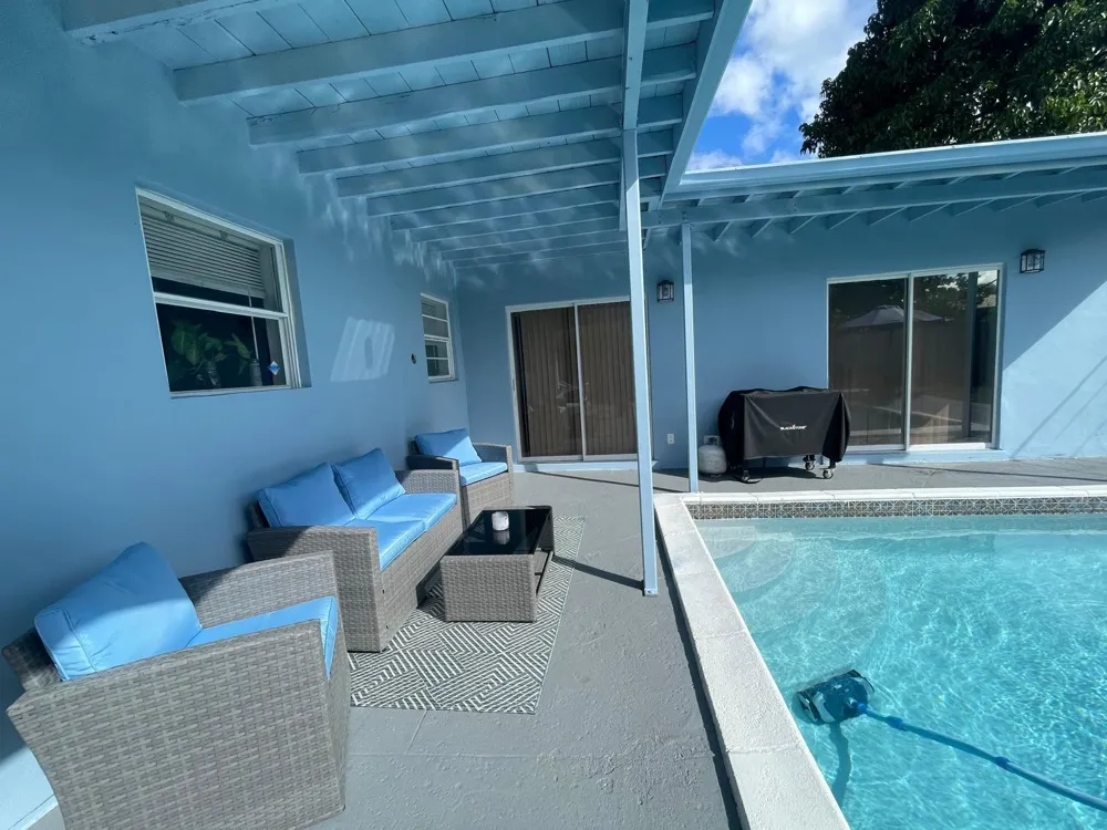 6456 Custer Street Hollywood, FL 33024