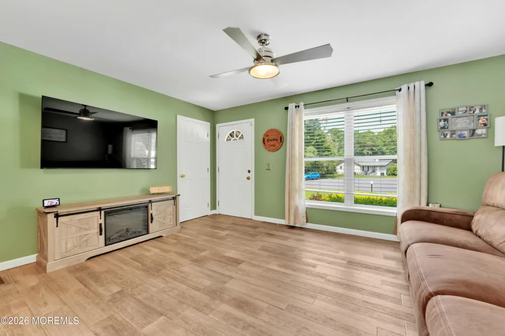 49 Flannigan Drive Howell, NJ 07731